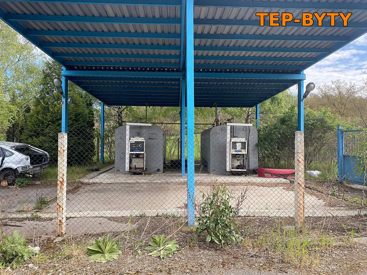 Prodej obchodního prostoru 831 m², foto 2