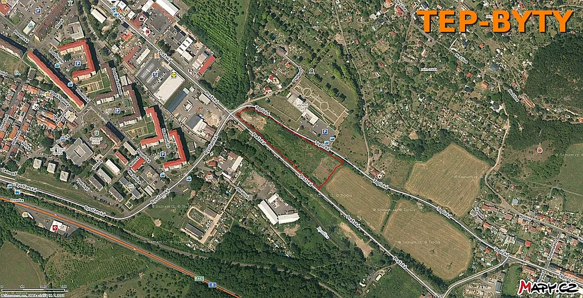 Prodej komerčního pozemku 15681 m²